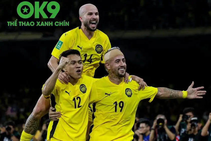 Malaysia mạnh lên trông thấy nhờ các cầu thủ nhập tịch. Ảnh: FAM Malaysia mạnh lên trông thấy nhờ các cầu thủ nhập tịch. Ảnh: FAM