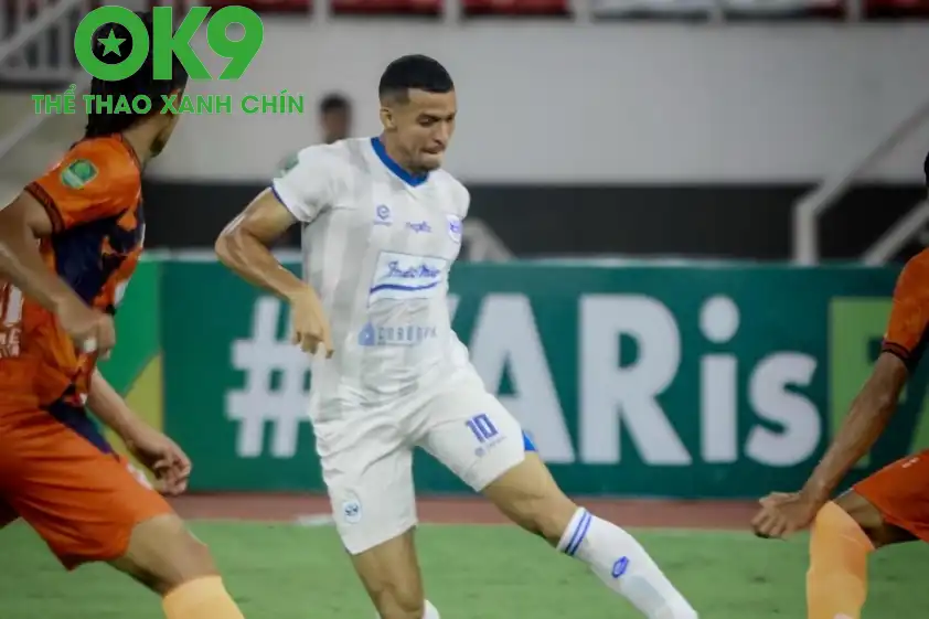 PSIS Semarang được đánh giá cao hơn trong trận đấu này